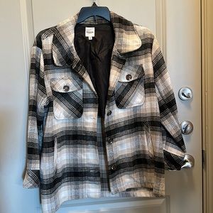 KENSIE PLAID SHACKET